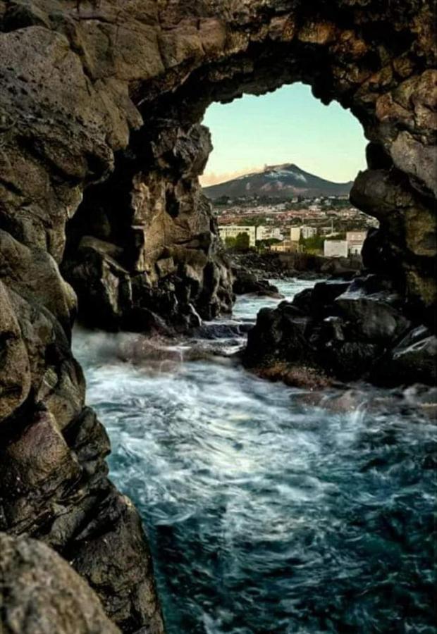 カターニア La Piccola Grotta Ursinoヴィラ エクステリア 写真